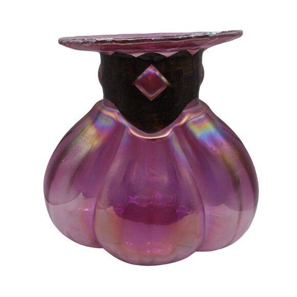 Vintage Mouth Blown Pink Iridescent Bubble Booty Vase by Silvestri - Picture 1 of 7